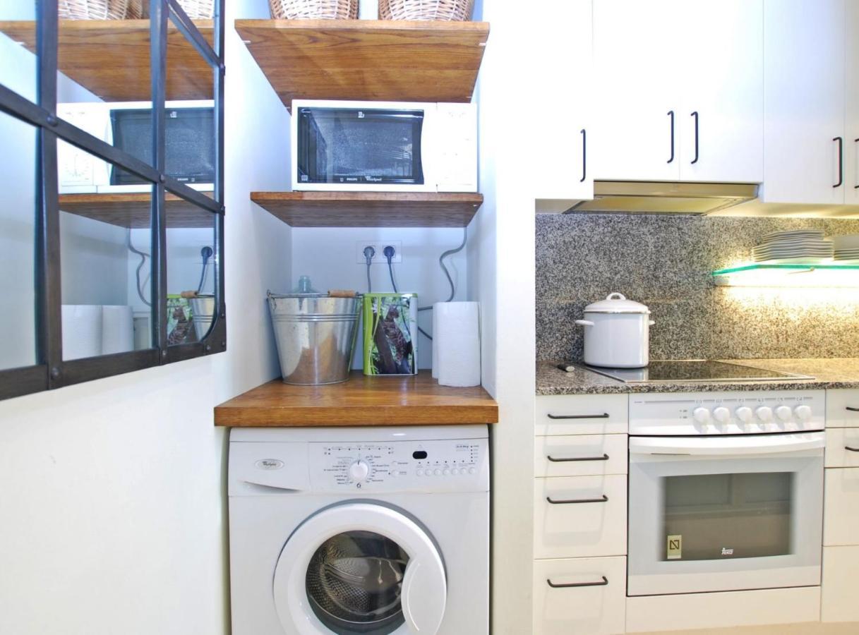 Blue Fridge Apartmen - Blue Fridge Apartmen - Ideal For Couples, Near Beach And Well Connected Vilassar De Mar Exterior foto