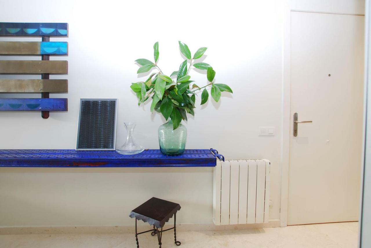 Blue Fridge Apartmen - Blue Fridge Apartmen - Ideal For Couples, Near Beach And Well Connected Vilassar De Mar Exterior foto