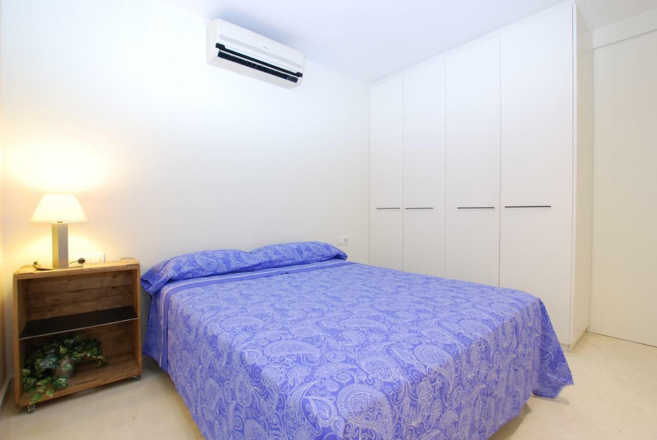 Blue Fridge Apartmen - Blue Fridge Apartmen - Ideal For Couples, Near Beach And Well Connected Vilassar De Mar Exterior foto