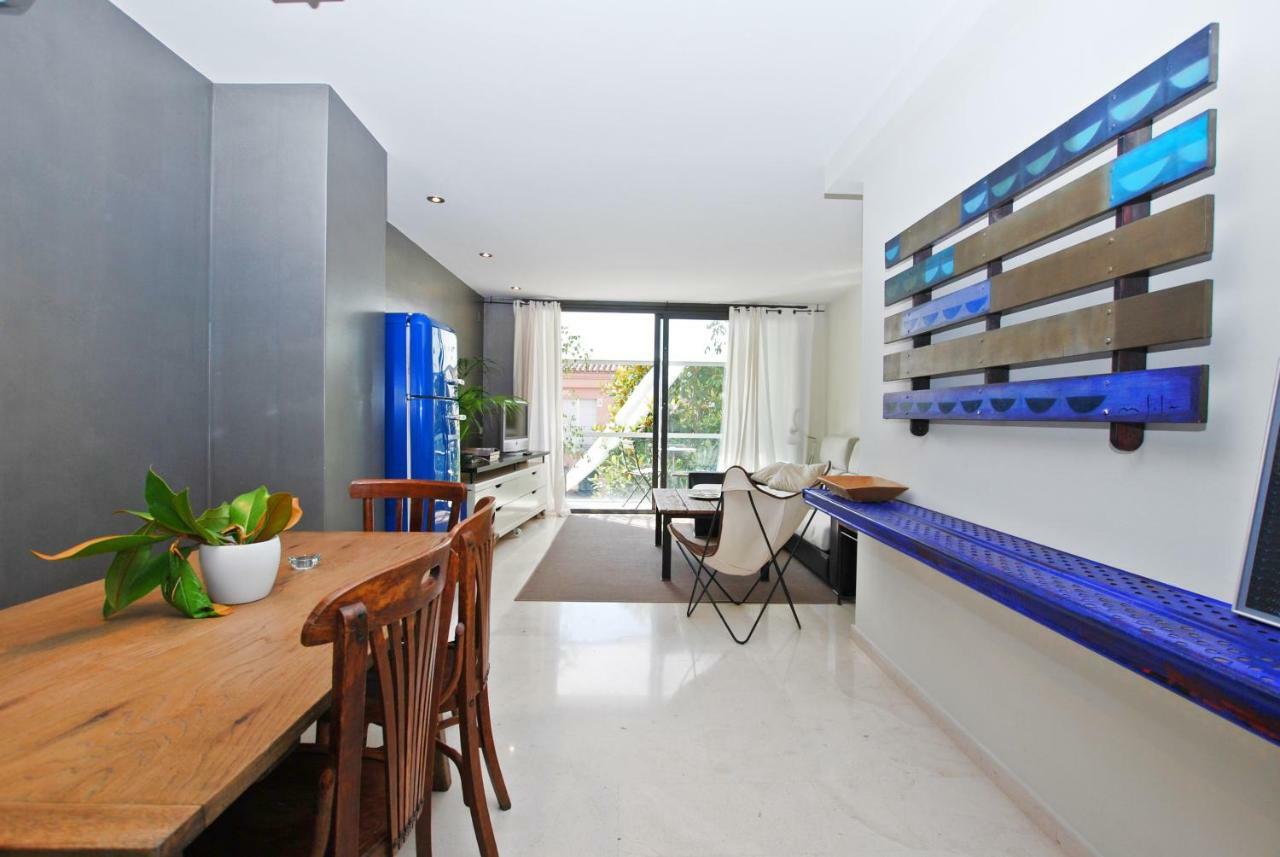 Blue Fridge Apartmen - Blue Fridge Apartmen - Ideal For Couples, Near Beach And Well Connected Vilassar De Mar Exterior foto